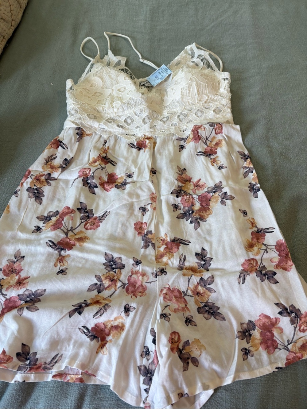 J for Justify Cream Lace-Top Floral Romper with Pink and Yellow Flowers